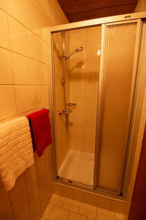 Haus Josef Bed & Breakfast Mayrhofen Ngoại thất bức ảnh