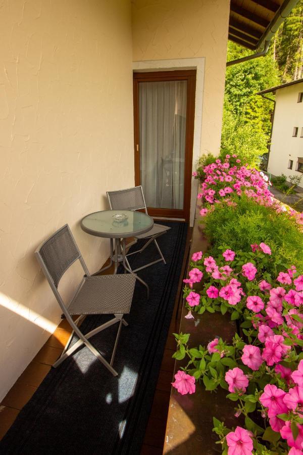 Haus Josef Bed & Breakfast Mayrhofen Ngoại thất bức ảnh